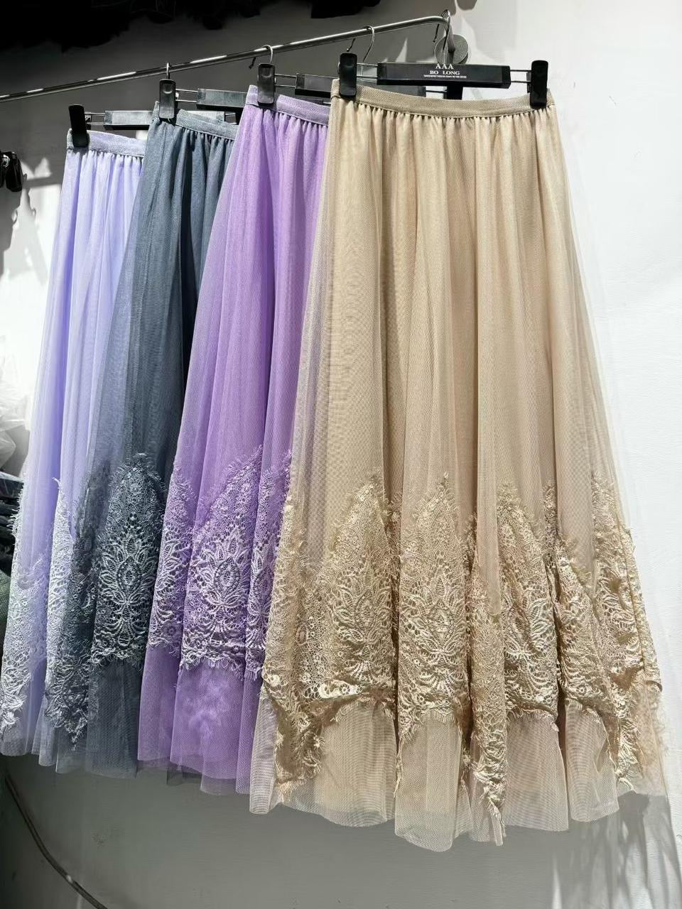 Lace Hem Tulle Midi Skirt